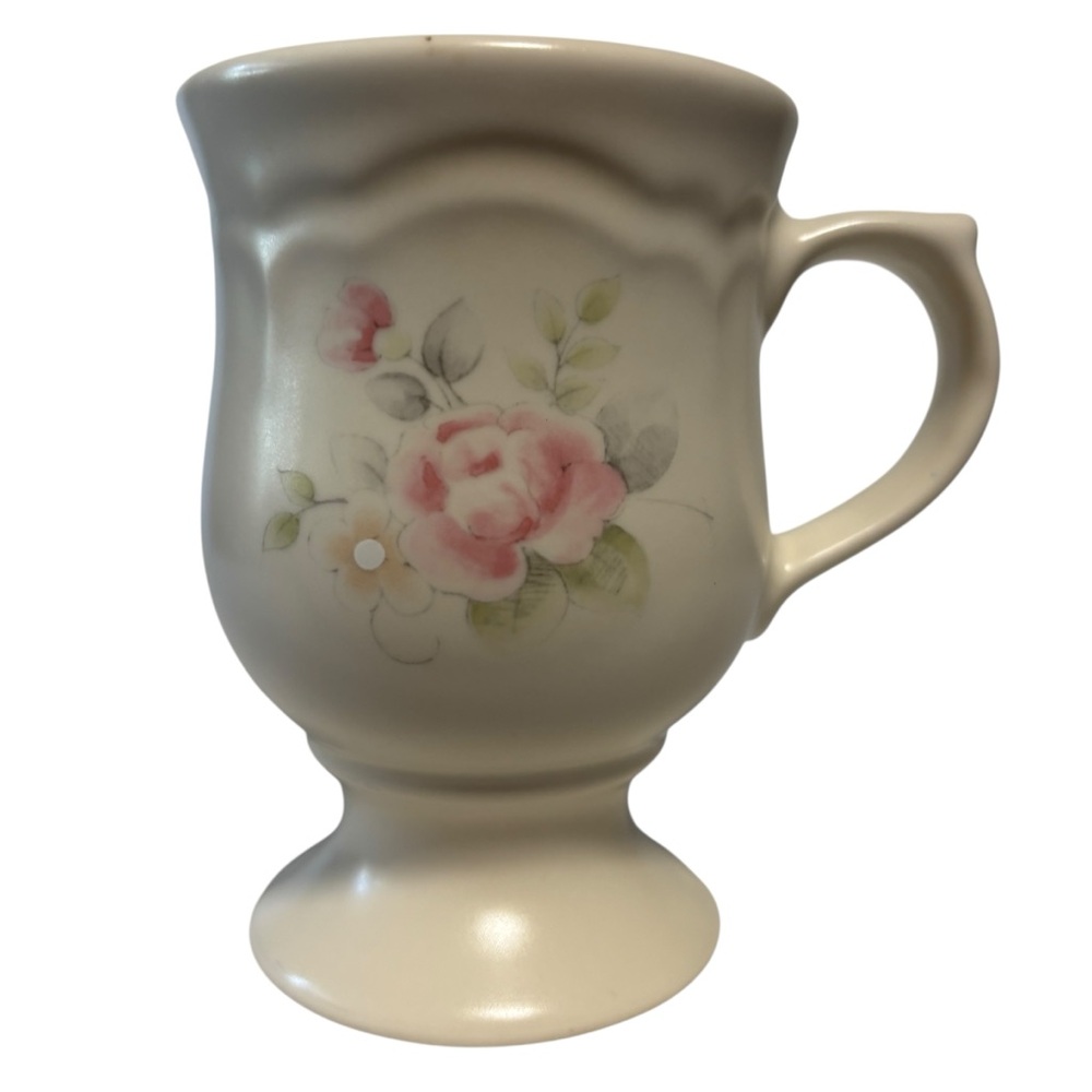 VTG Pfaltzgraff Tea Rose Footed Cup cream pink Like new Mexico